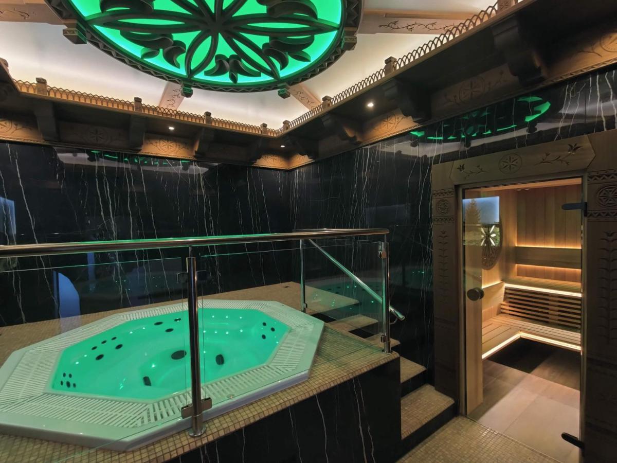 Wrzosowy Dwor - Spa Skomielna Czarna エクステリア 写真