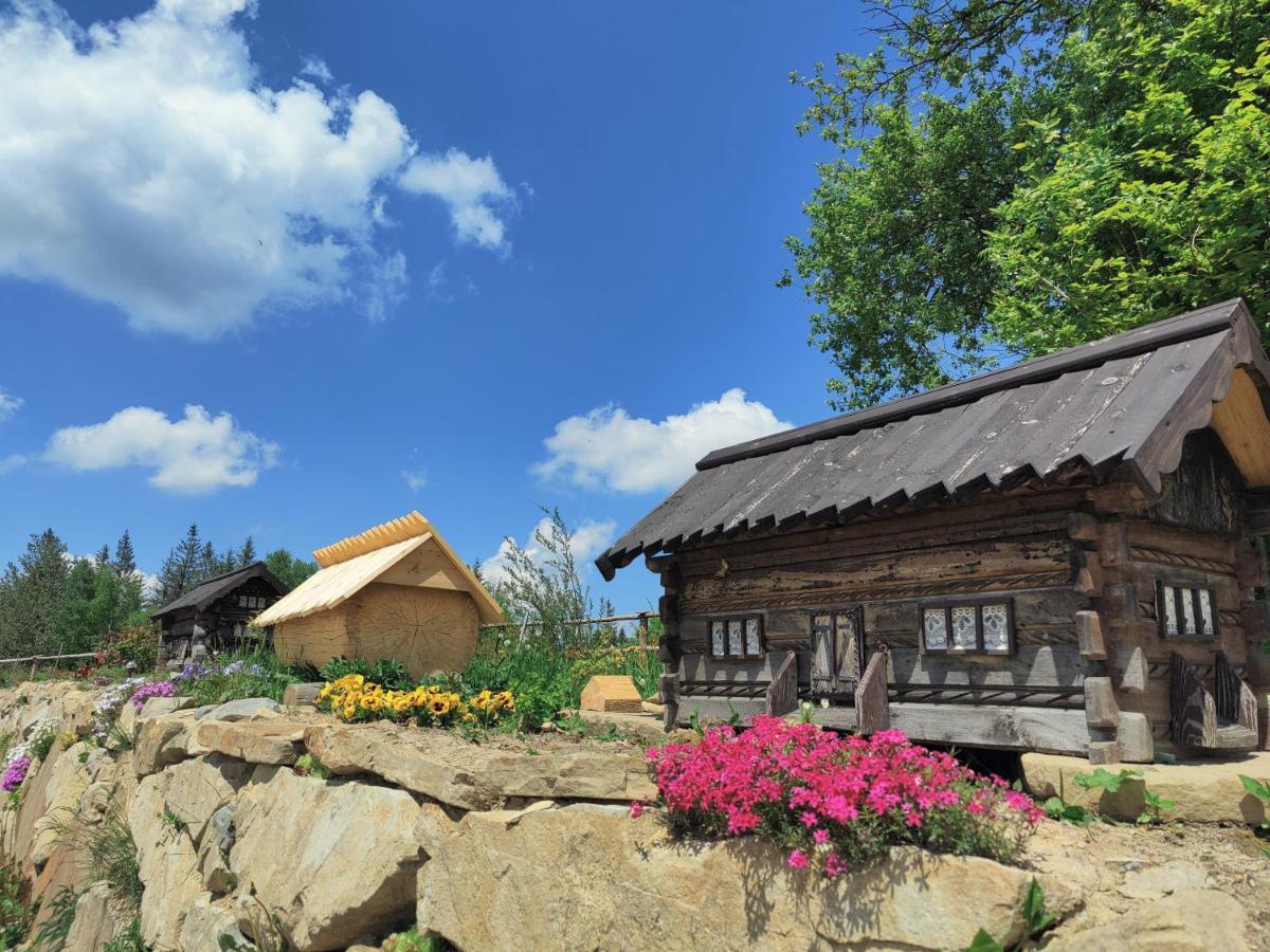 Wrzosowy Dwor - Spa Skomielna Czarna エクステリア 写真
